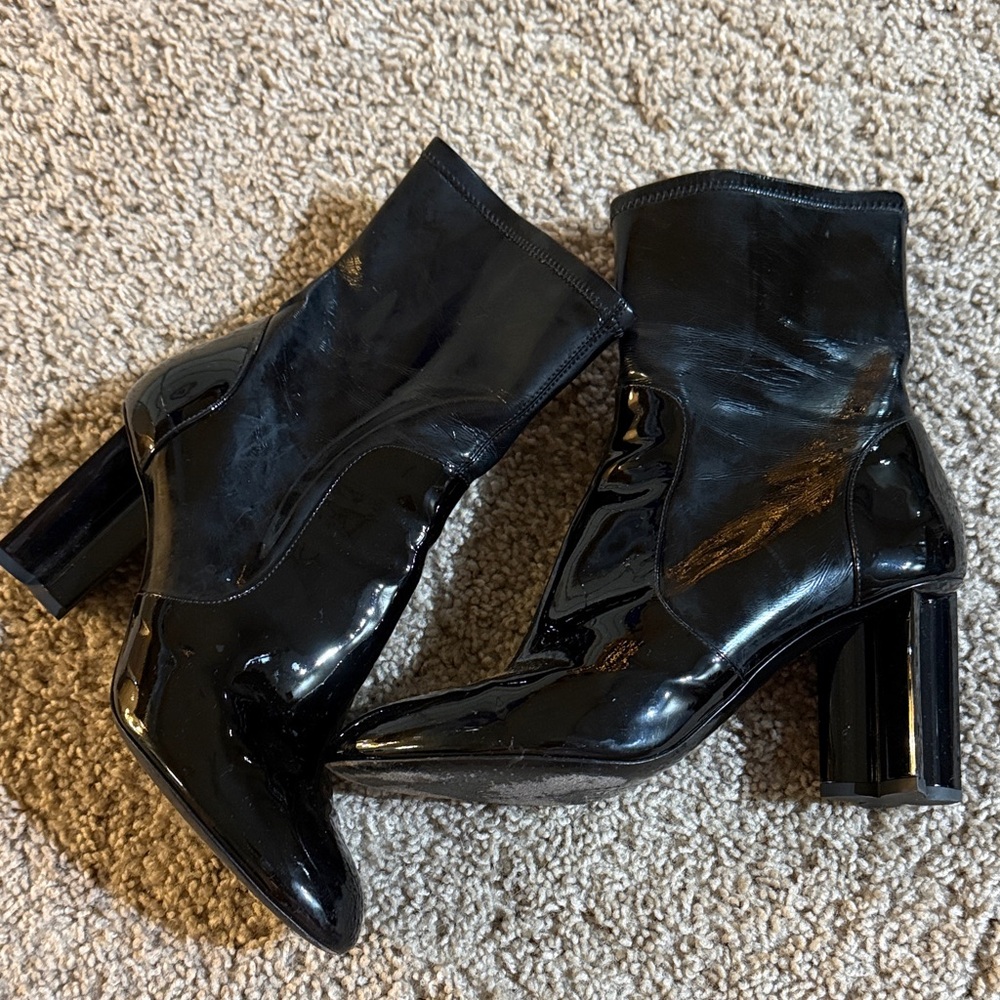 Louis Vuitton black patent Heeled Boots